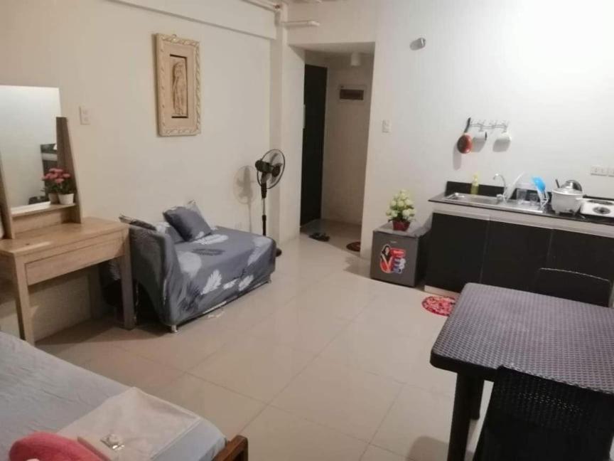 Kassel Residences Staycation Near Naia - Moonwalk Paranaque Paranaque City Екстер'єр фото