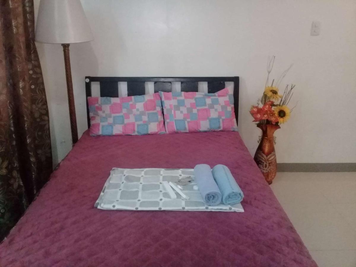 Kassel Residences Staycation Near Naia - Moonwalk Paranaque Paranaque City Екстер'єр фото