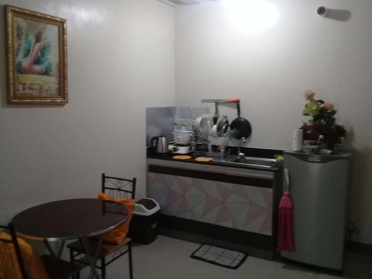 Kassel Residences Staycation Near Naia - Moonwalk Paranaque Paranaque City Екстер'єр фото