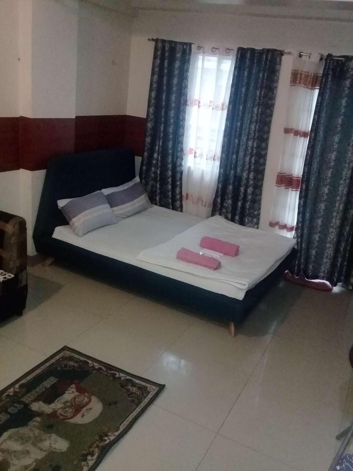 Kassel Residences Staycation Near Naia - Moonwalk Paranaque Paranaque City Екстер'єр фото